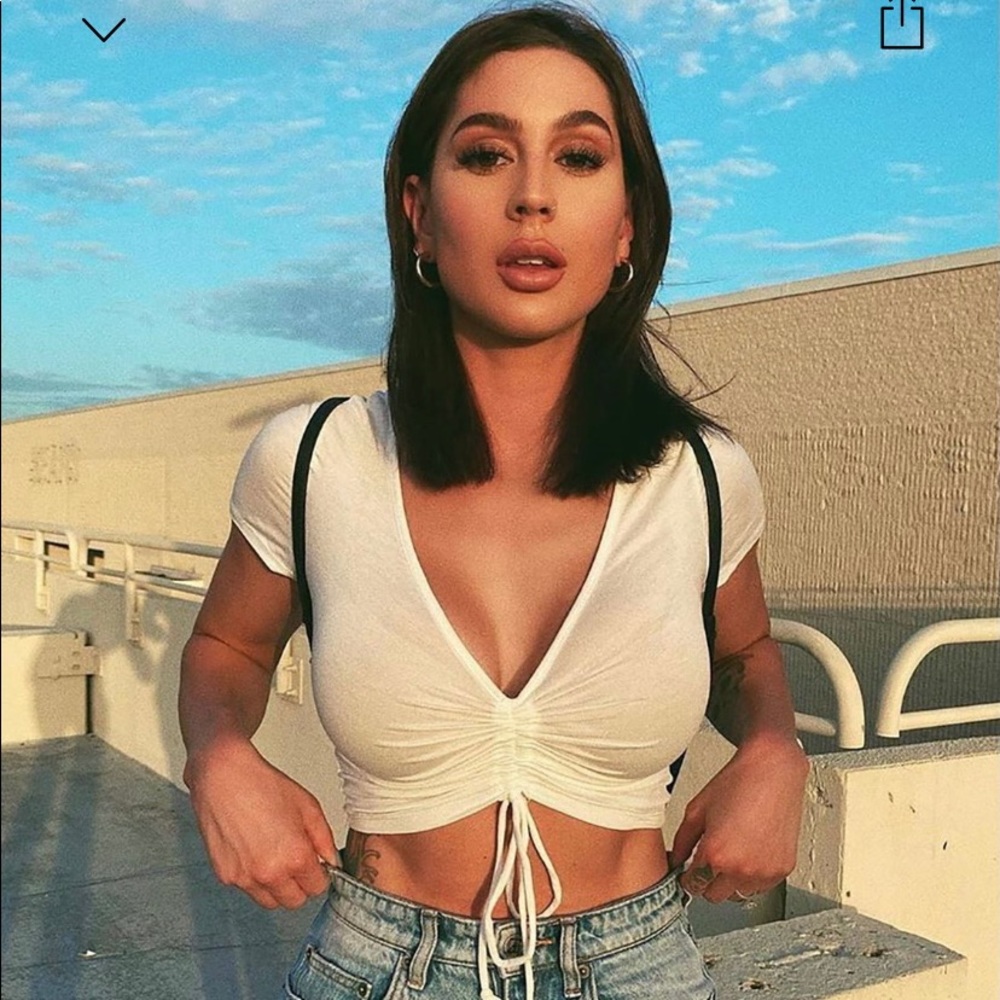 White runched shirt